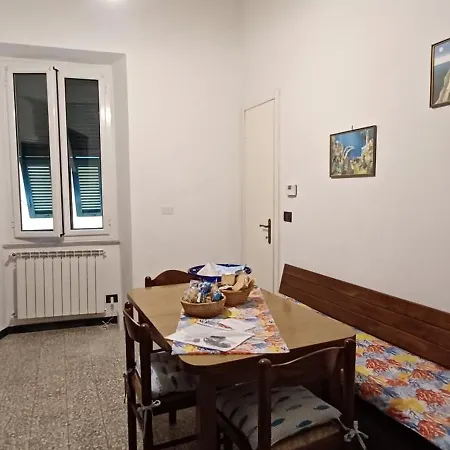 A Ca Der Grillo Апартаменты Вернацца